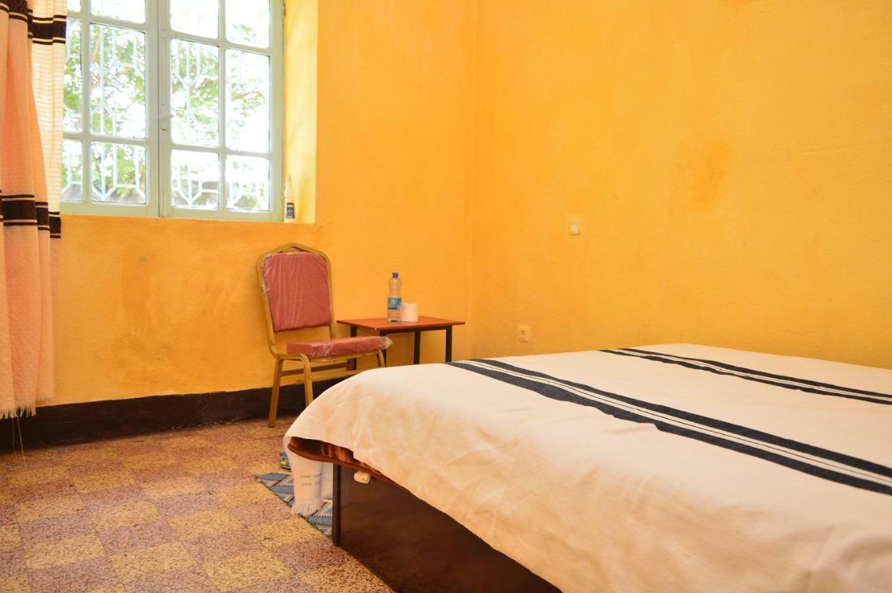 Chef Wondim Backpackers Hostel 곤다르 외부 사진